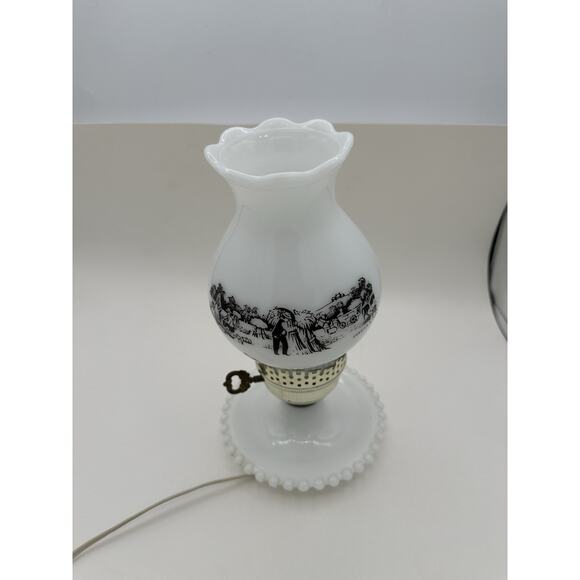 Beautiful Vintage Currier and Ives Lamp Milk Glass Hurricane Electric 11" Works - Picture 3 of 6